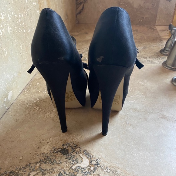 Bebe platform heels size 6 very sexy - Picture 3 of 7